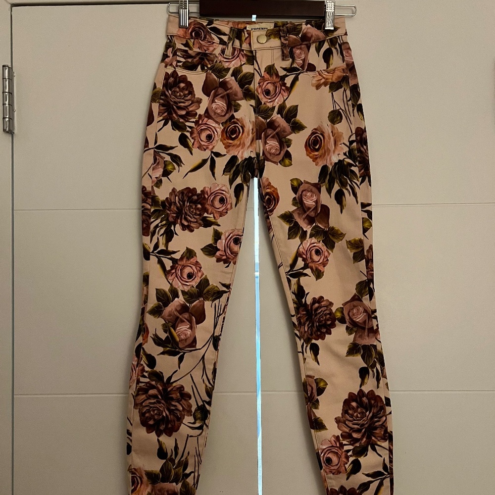 L’Agence Sada High Rise Petal Jean 25 NWT